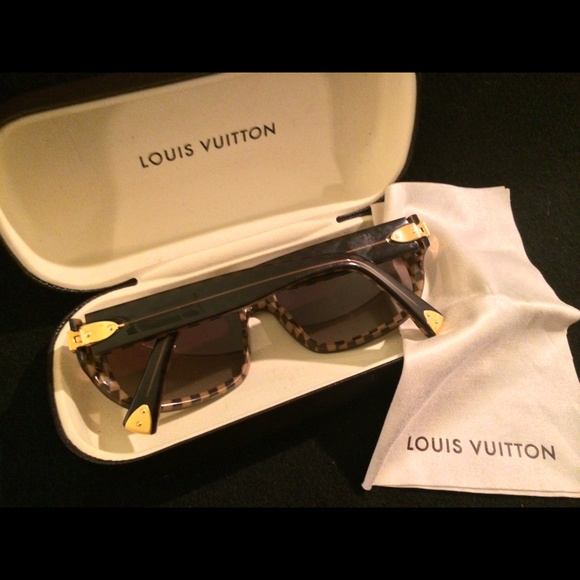 Louis Vuitton Sunglasses - Handmade in France - Picture 2 of 16